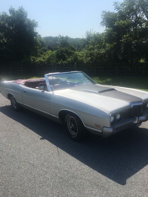 1972 Silver Ford LTD Convertible