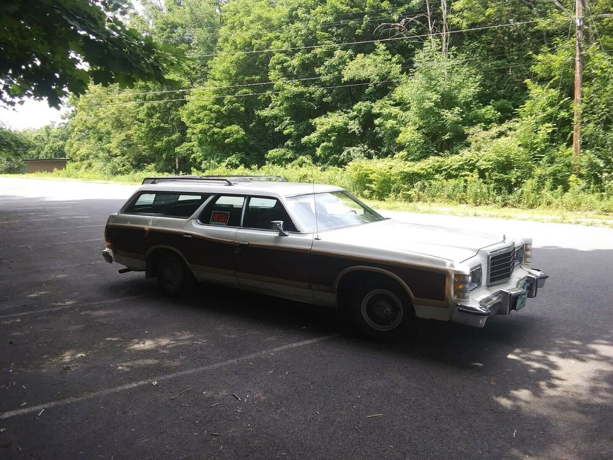 1978 Ford Country Squire Wagon