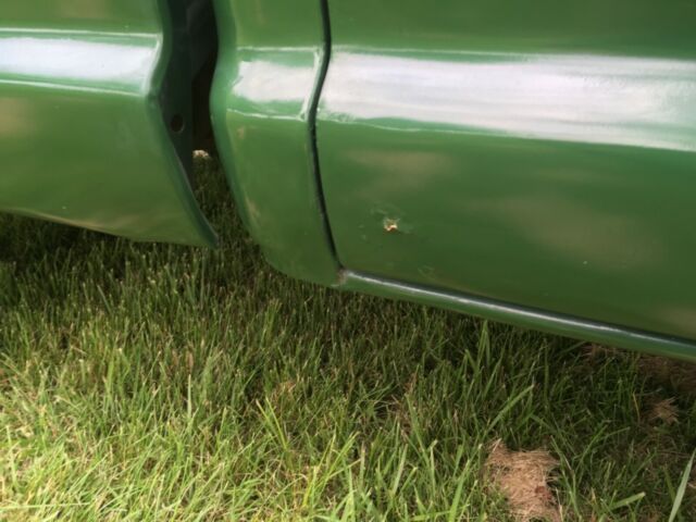 1972 Green Ford F-100 Standard Cab Pickup