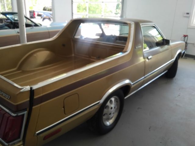 1980 Gold Ford Other Car/truck