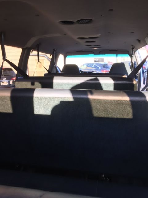 1994 Blue Ford E-Series Van
