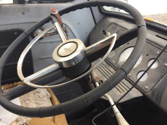 1991 White Ford E-Series Van Standard Passenger Van