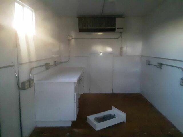 1992 White Ford Other