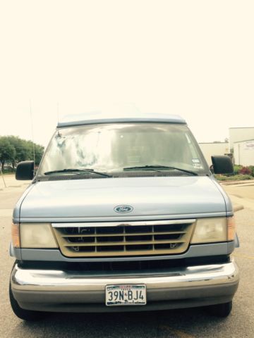 1994 Blue Ford Other Extended Passenger Van