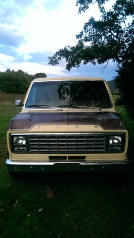 1981 Tan Ford E-Series Van Standard Passenger Van