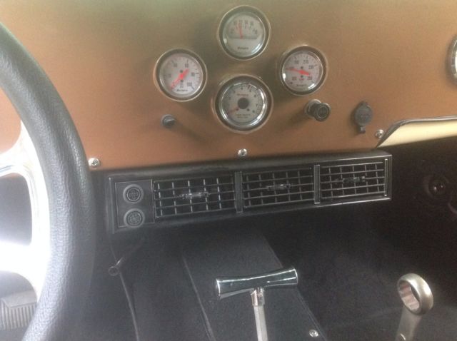 1951 Creme Ford F-100 Extended Cab Pickup