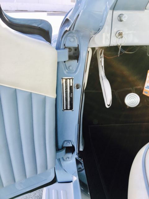 1956 Blue Ford F-100 Pickup Short bed