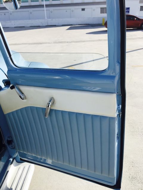 1956 Blue Ford F-100 Pickup Short bed