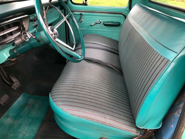 1967 Green Ford F-100 Long Bed