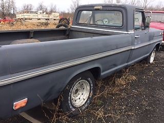 1968 Black Ford F-100 Pickup 2dr