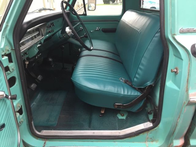 1967 Green Ford F-100