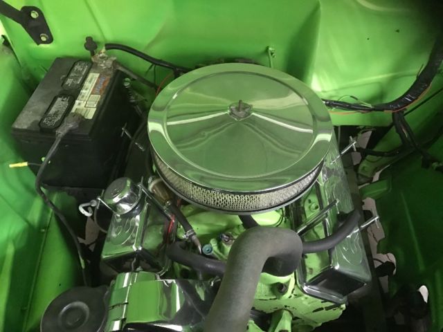 1952 Green Ford F-100 Pickup