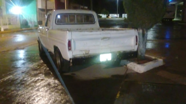 1970 Blanco Ford F-100 Cabina de chasis