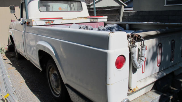 1958 White Ford F-100