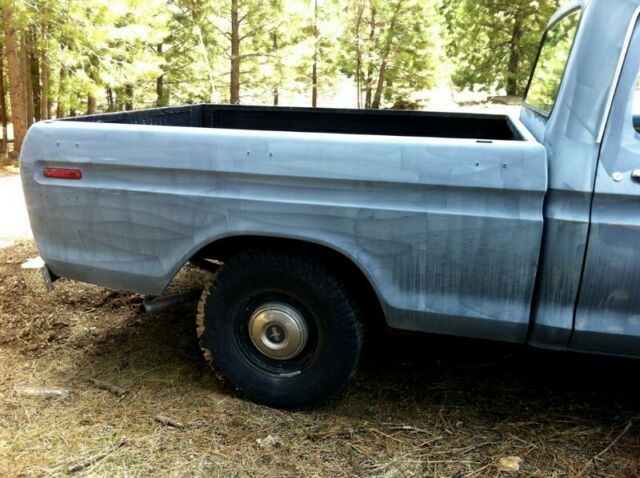 1973 Blue Ford F-100 Short Bed