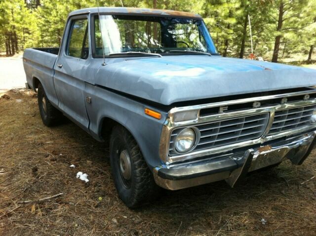1973 Blue Ford F-100 Short Bed