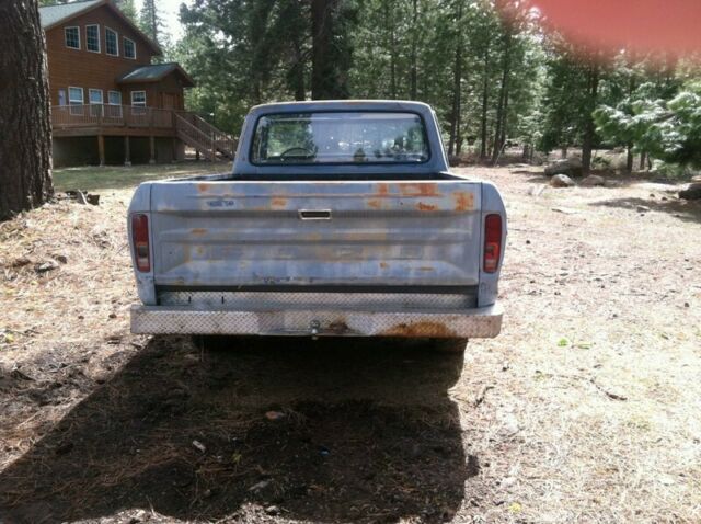 1973 Blue Ford F-100 Short Bed