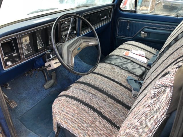 1975 Blue Ford F-100 Standard Cab Pickup