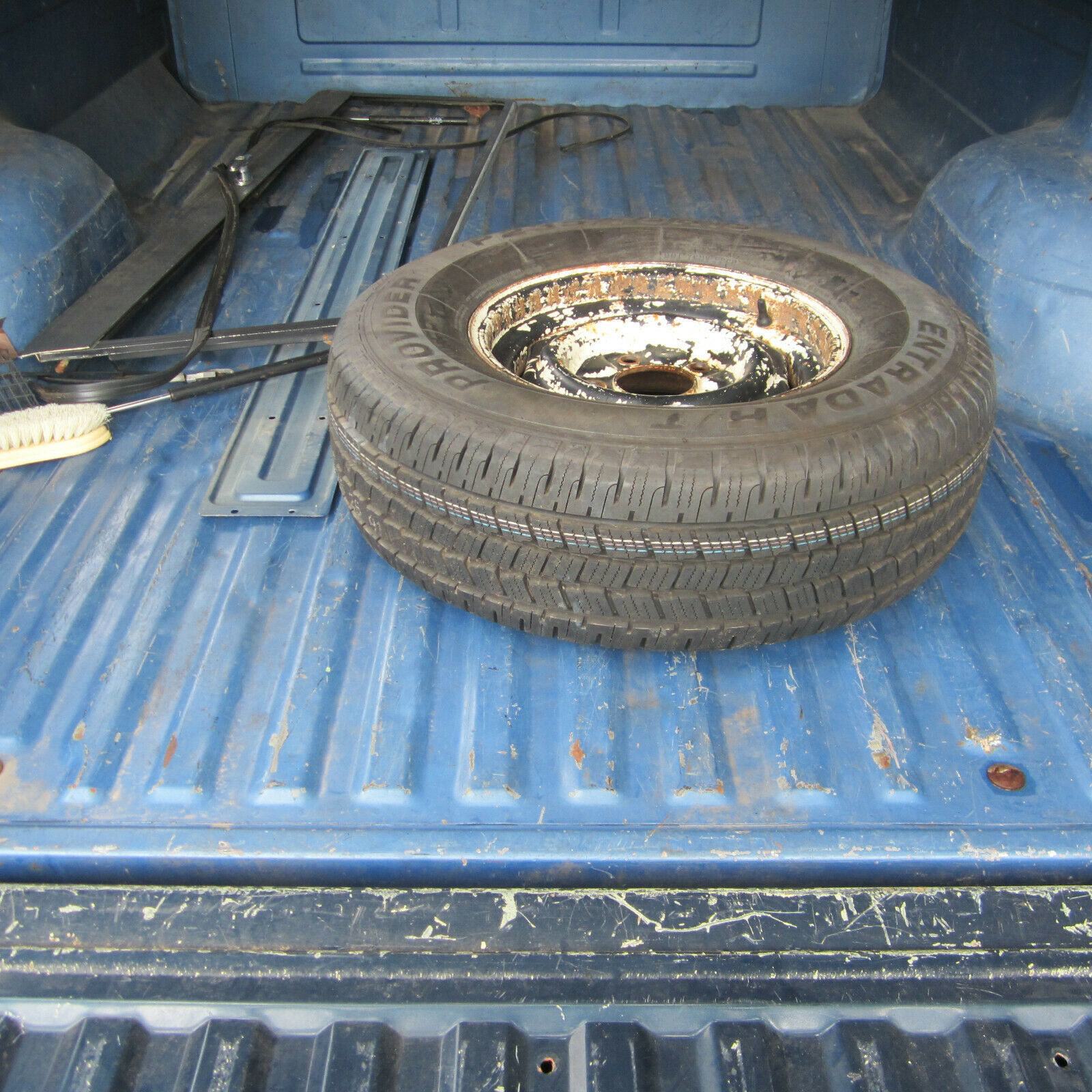 1992 Blue Ford F-150 Standard Cab Pickup