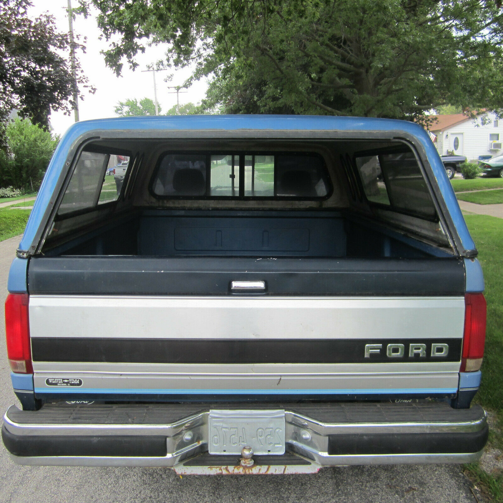1992 Blue Ford F-150 Standard Cab Pickup