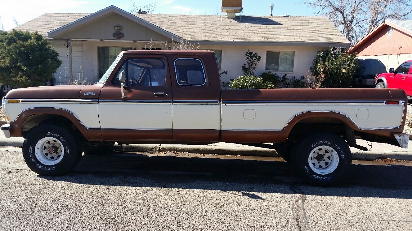 1978 White and beige Ford F-150 Super Cab