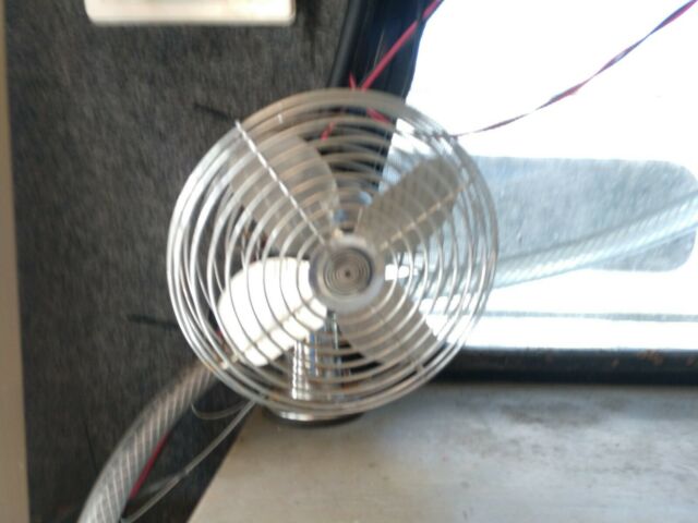 1992 White Ford F-150 Standard Cab Pickup