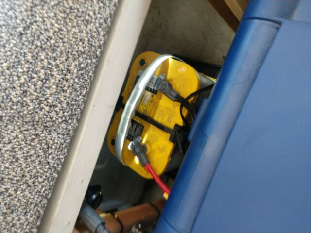 1992 White Ford F-150 Standard Cab Pickup