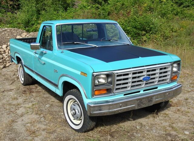 1983 Ford F-150 Standard Cab Pickup