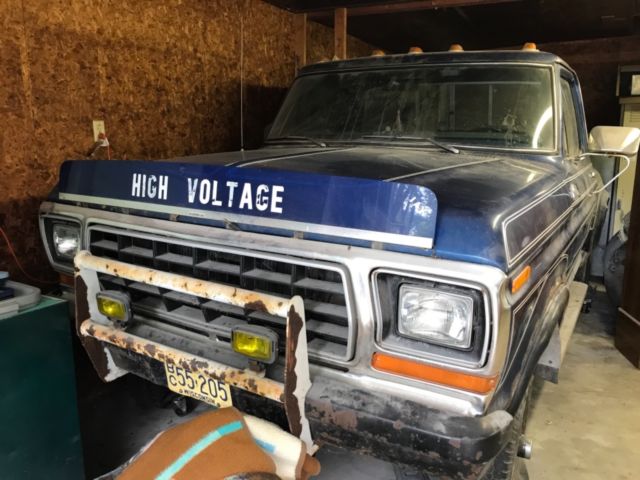 1979 Blue Ford F-150 Flareside