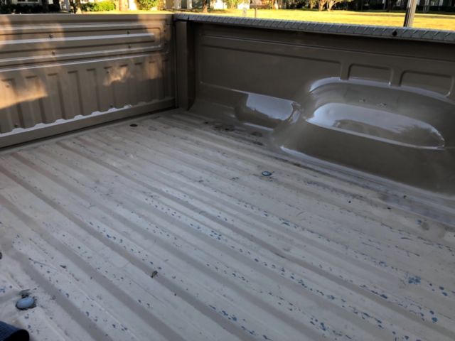 1988 Tan Ford F-150 Truck