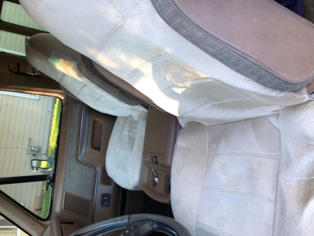 1988 Tan Ford F-150 Truck