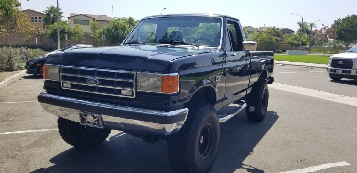 1990 Ford F-150 Regular Cab