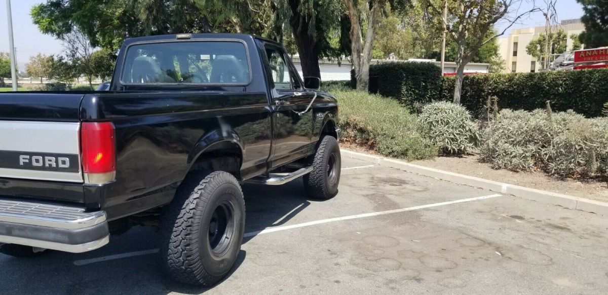 1990 Ford F-150 Regular Cab