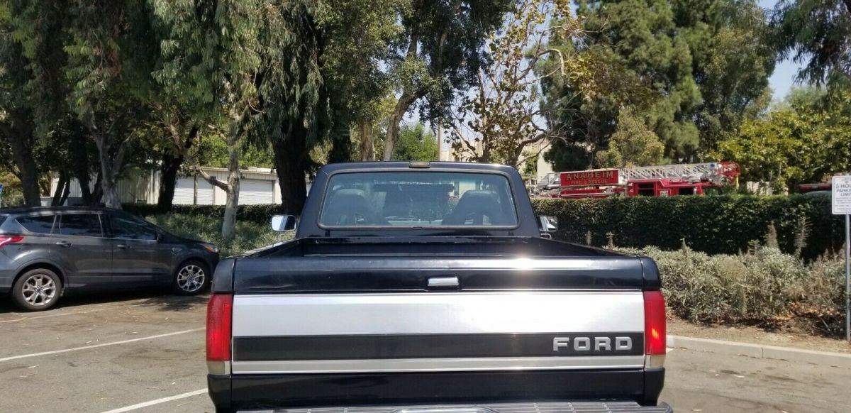 1990 Ford F-150 Regular Cab