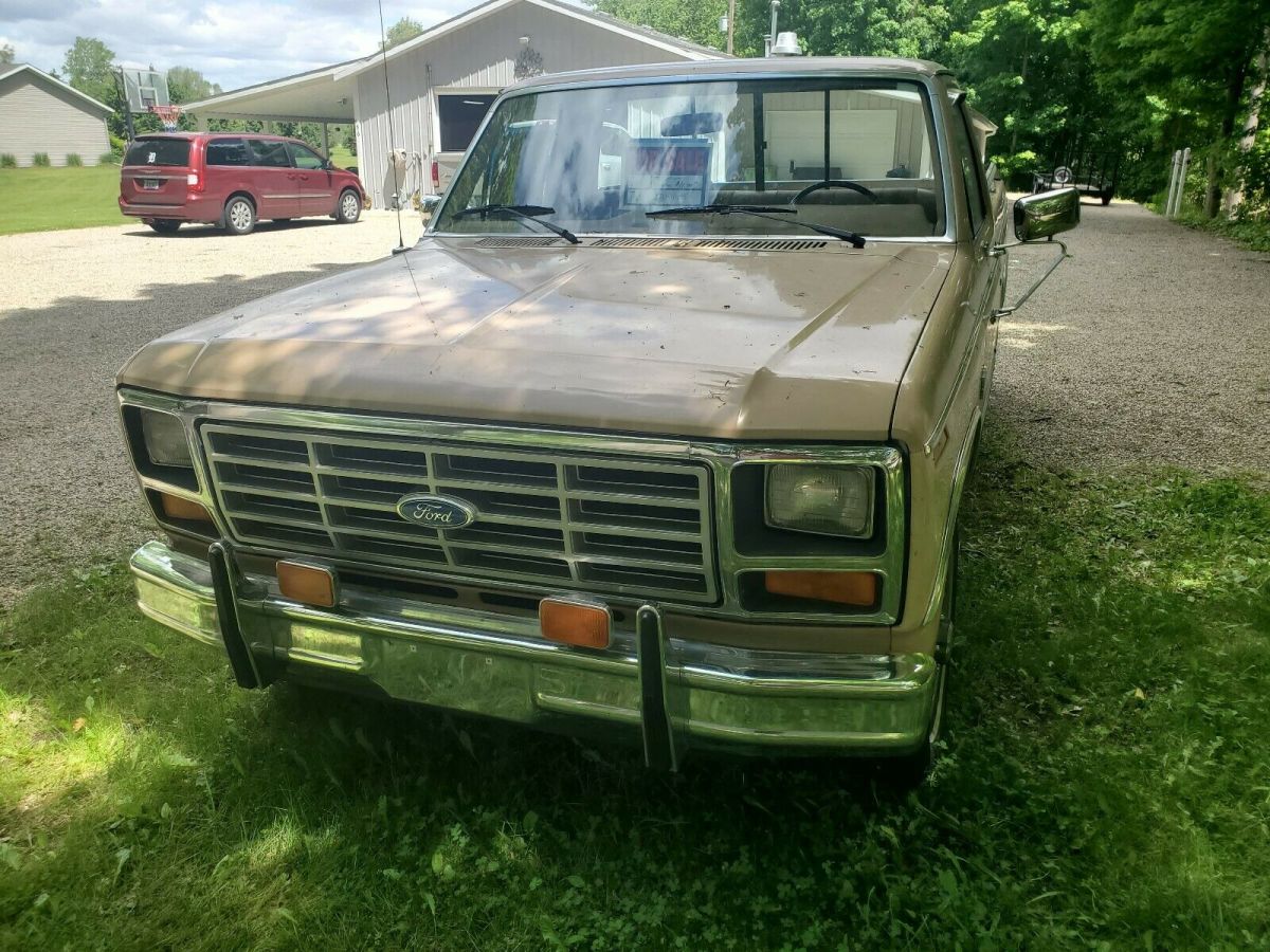 1984 Brown Ford F-150 REG. CAB, SHORT BED