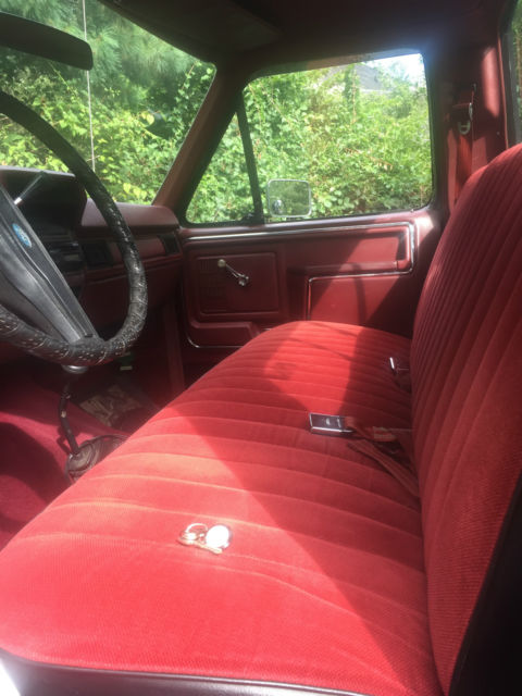1985 Black Ford F-150