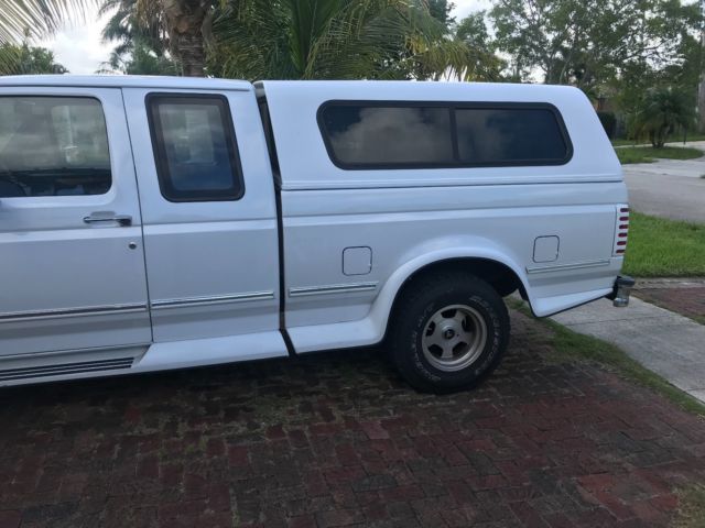 1994 White Ford F-150 Extended Cab Pickup
