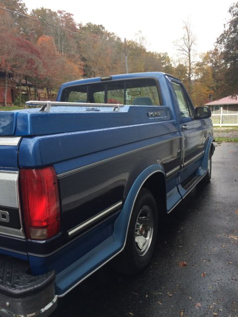 1992 Blue Ford F-150