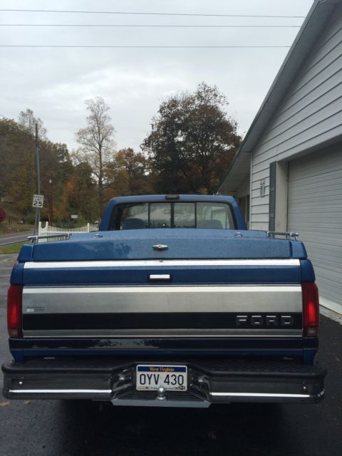 1992 Blue Ford F-150