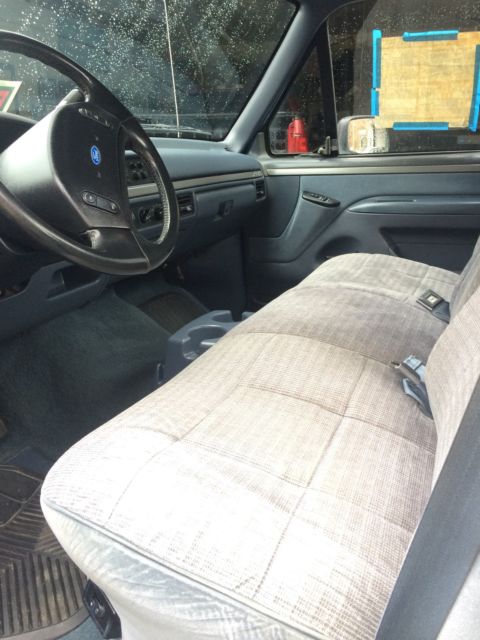 1992 Blue Ford F-150