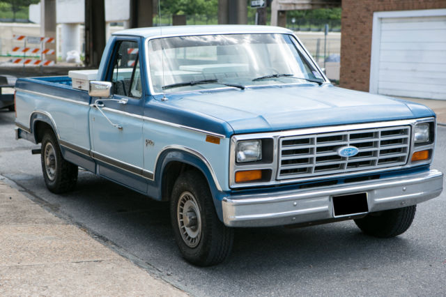 1984 Blue Ford F-150 Pick-up