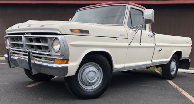 1971 White Ford F-250