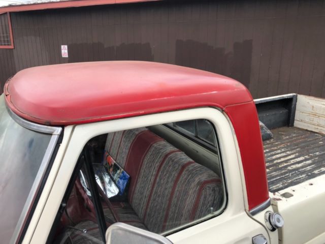 1971 White Ford F-250