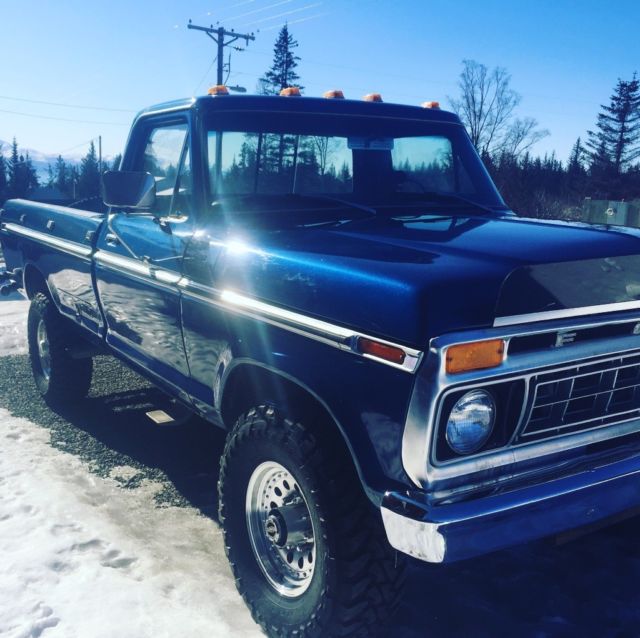 1977 Blue Ford F-250
