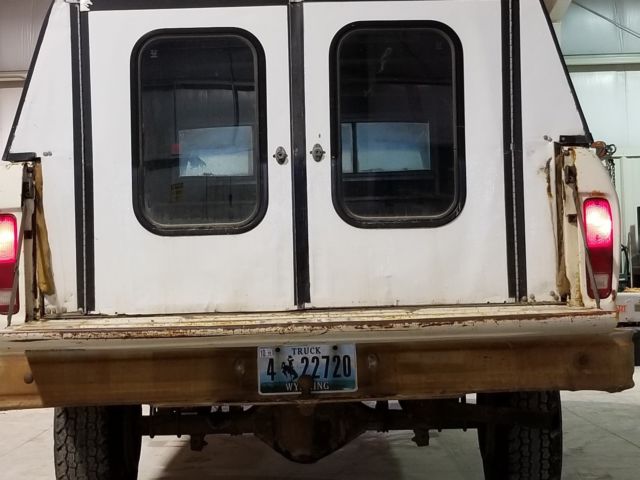 1979 White Ford F-250 Extended Cab Pickup