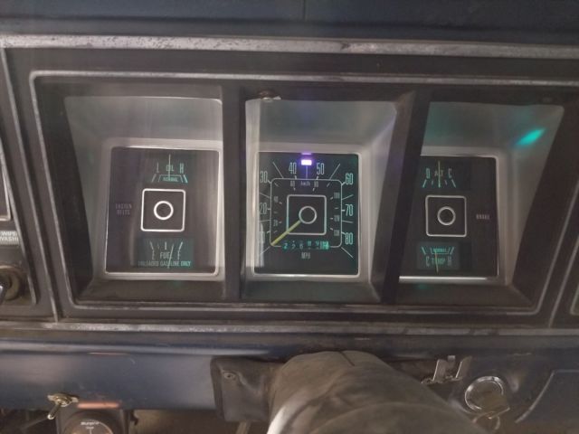 1979 White Ford F-250 Extended Cab Pickup