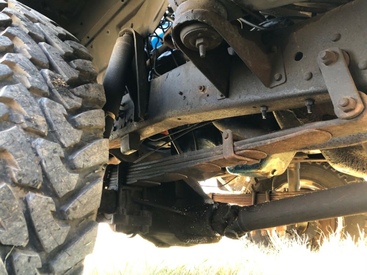 1974 White Ford F-250 Standard Cab Pickup