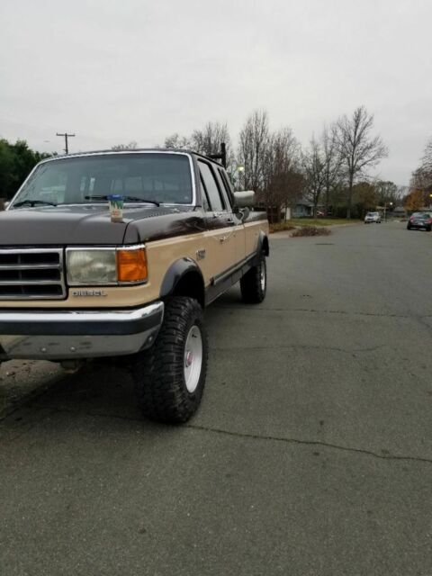 1990 Brown Ford F-250 Extended Cab Pickup
