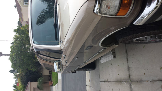 1993 Brown Ford F-250