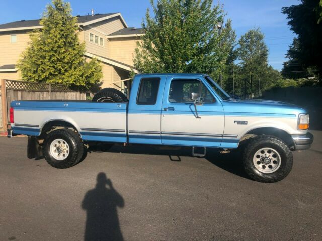 1993 Blue Ford F-250 Extended Cab Pickup